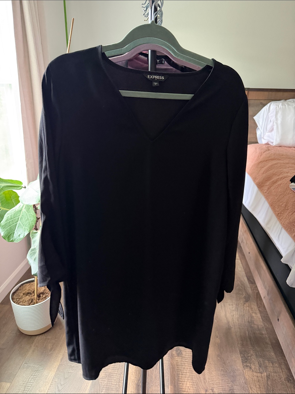 Express Black V-Neck Sheath